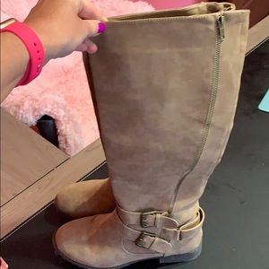 Tall camel boots